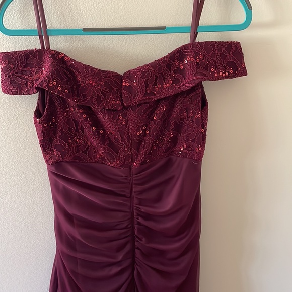 Red Off-the-Shoulder A-Line Formal Dress - Picture 3 of 5